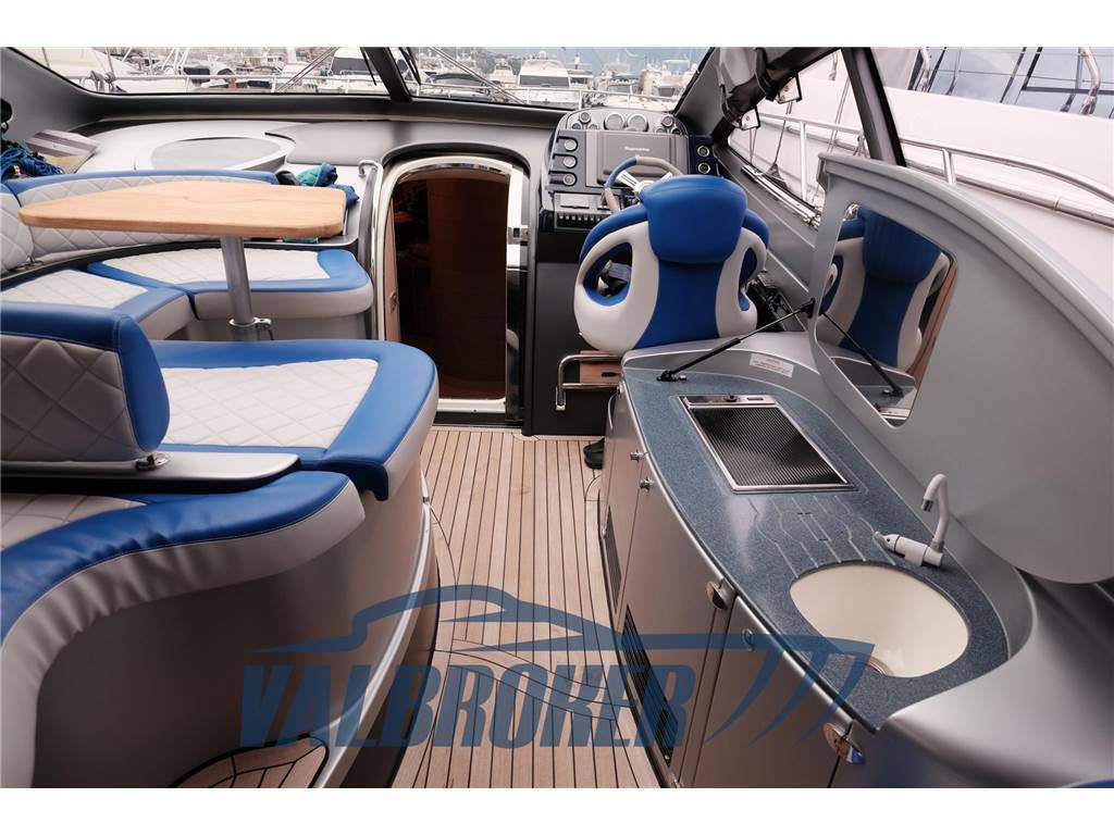 Atlantis 55