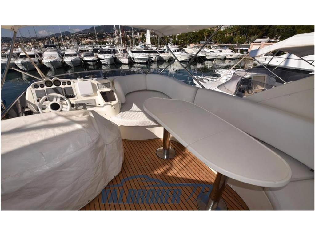 Azimut 50 flybridge