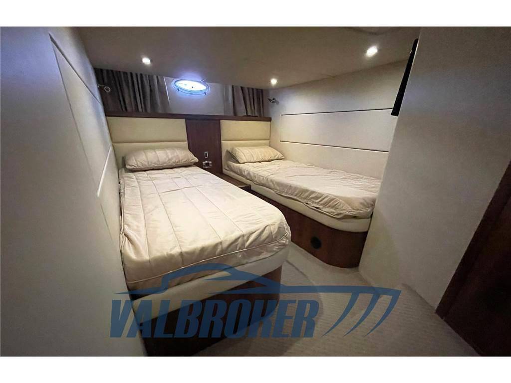 Sunseeker Portofino 47