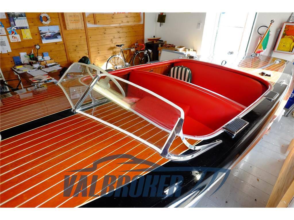 Chris craft Wood