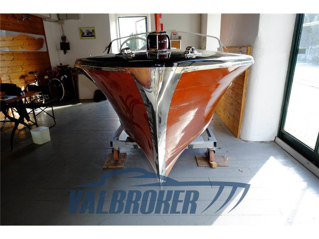 Chris craft Wood