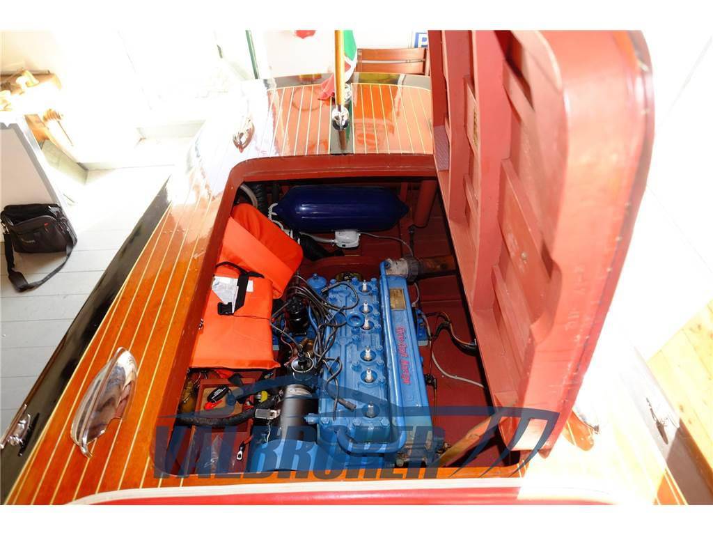 Chris craft Wood