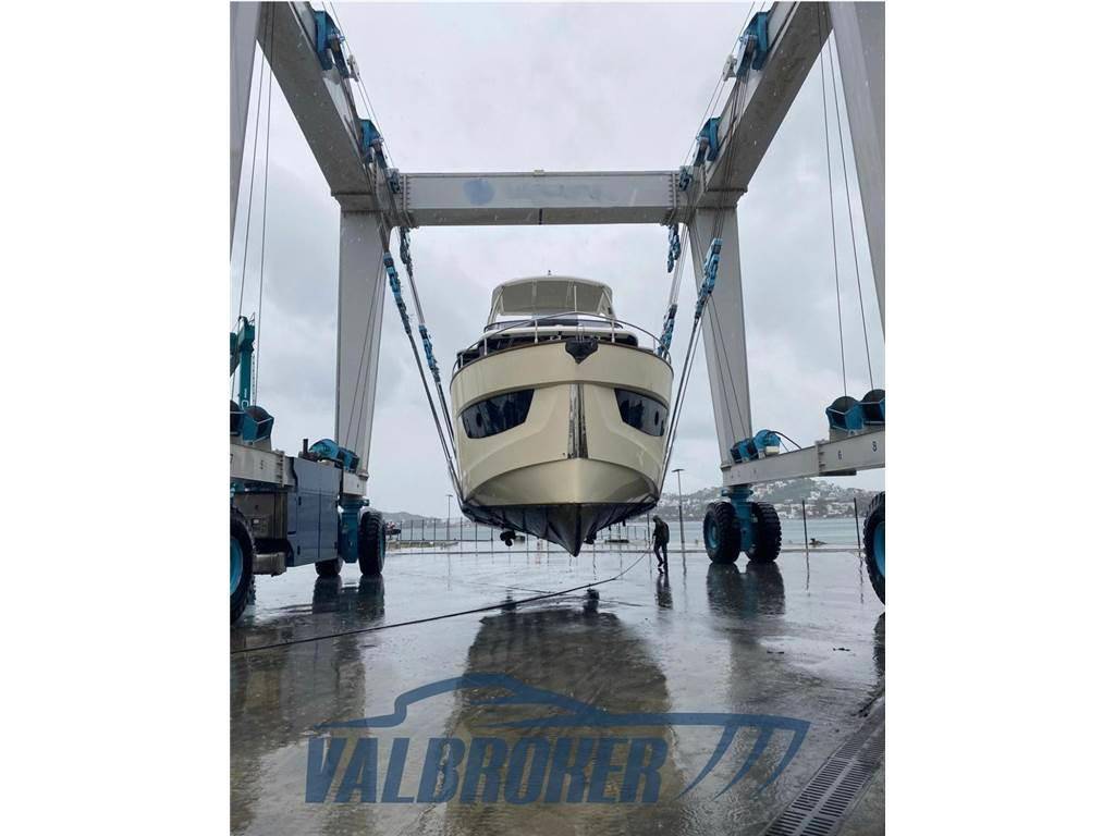 Absolute 58 navetta