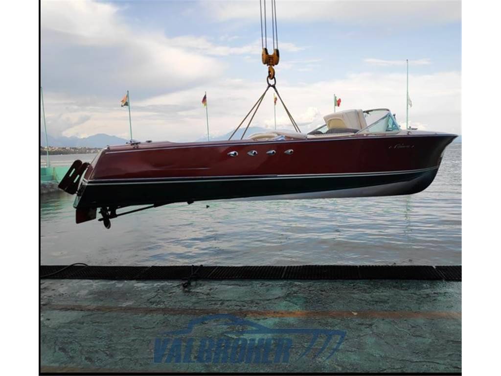 Riva Tritone