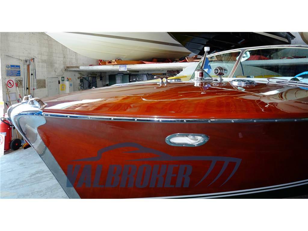 Riva Tritone