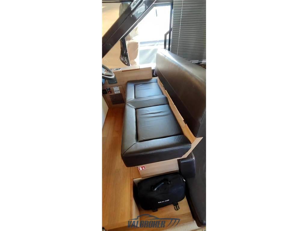 Sealine F 42