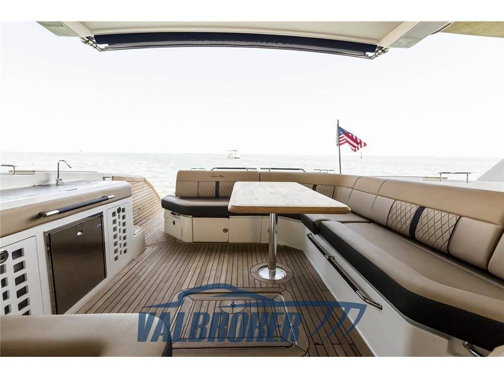 Sea ray 400 slx
