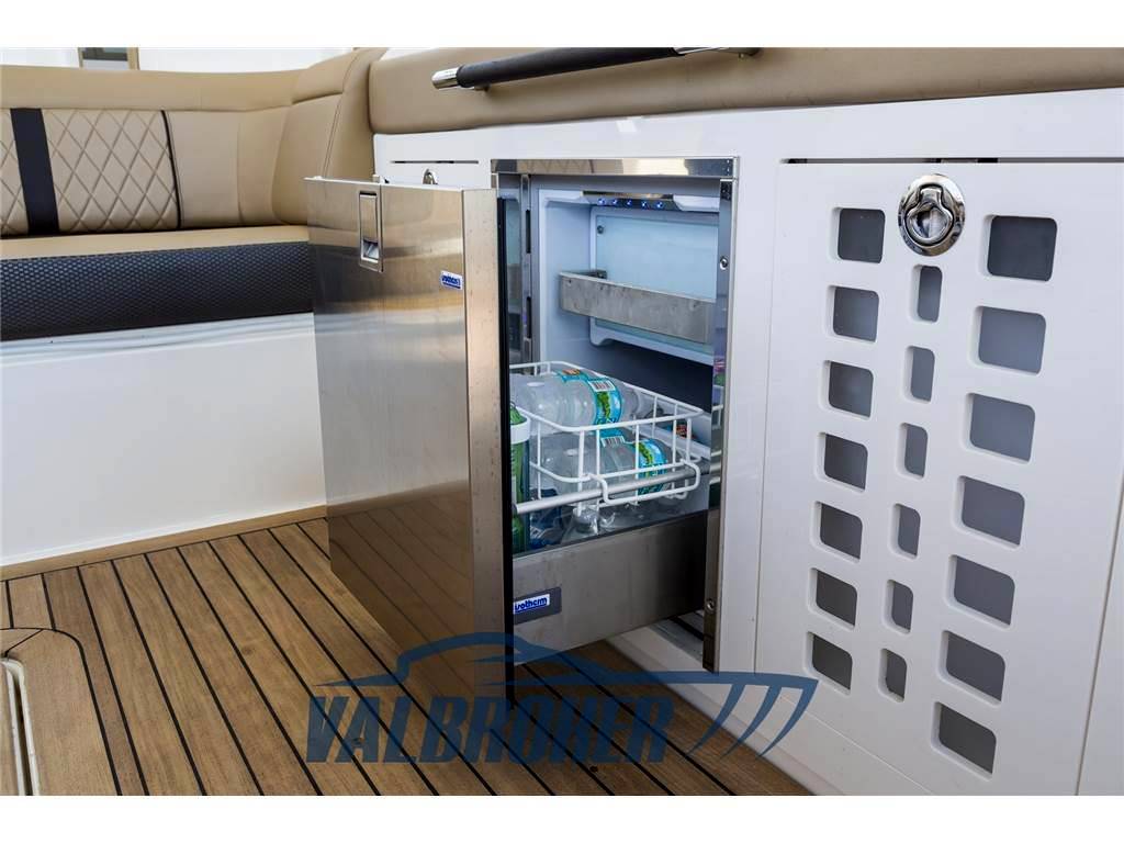 Sea ray 400 slx