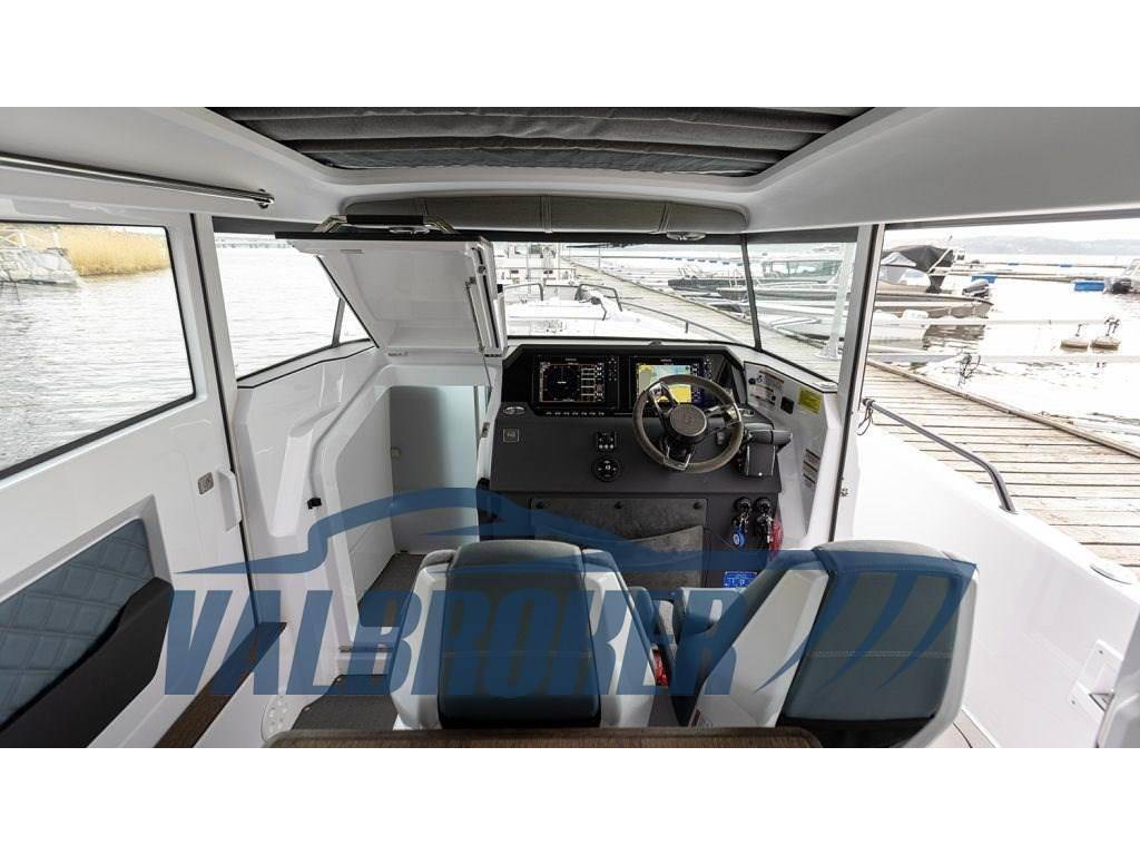 Axopar 37 xc cross cabin