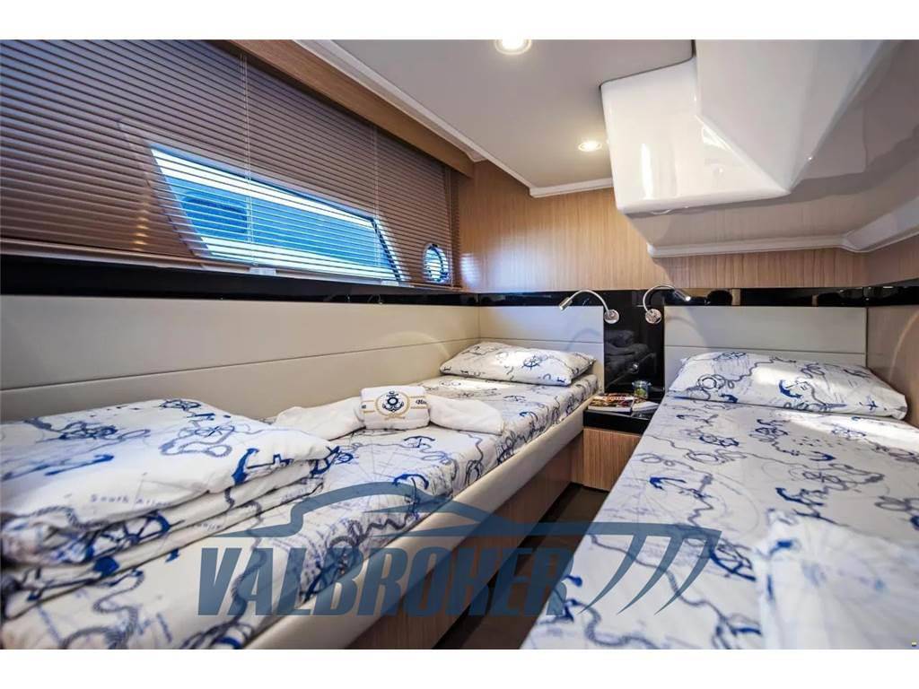 Bavaria Virtess 420 fly