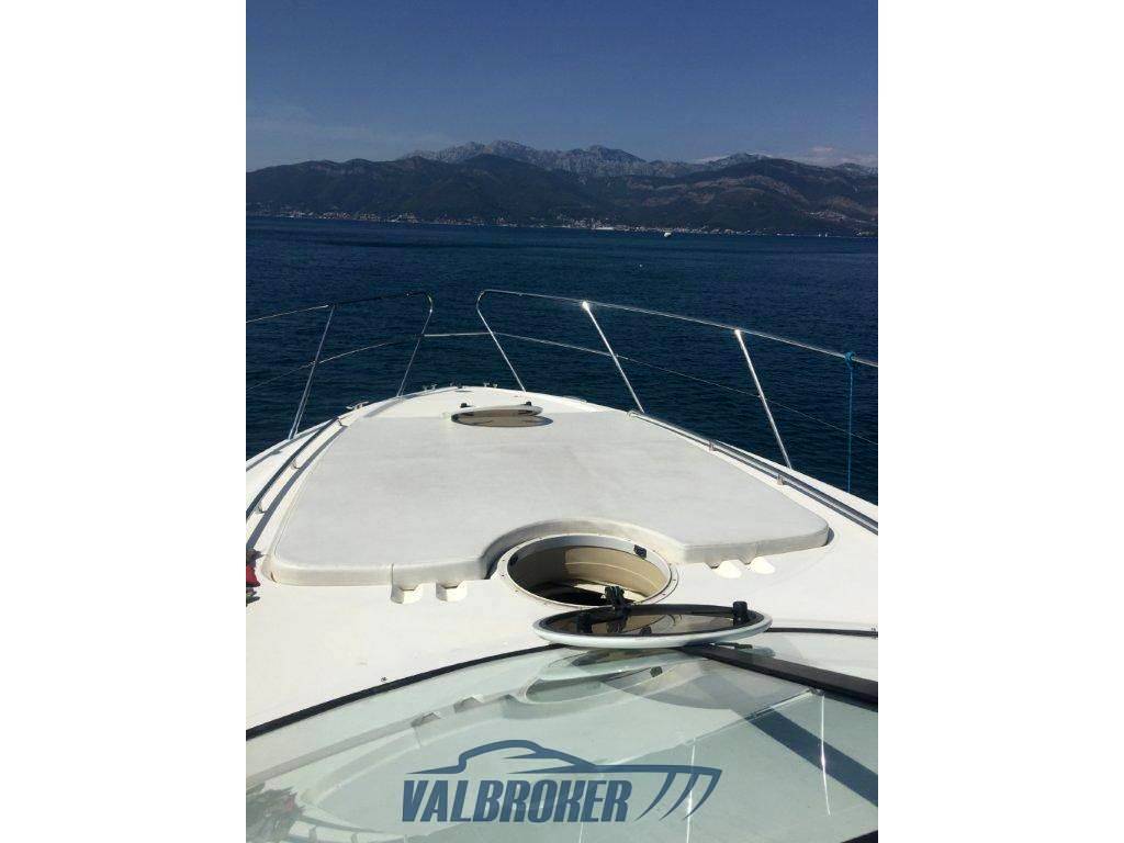 Princess yachts V 45