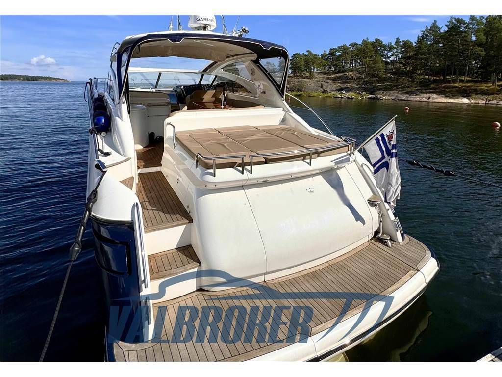 Princess yachts V 48