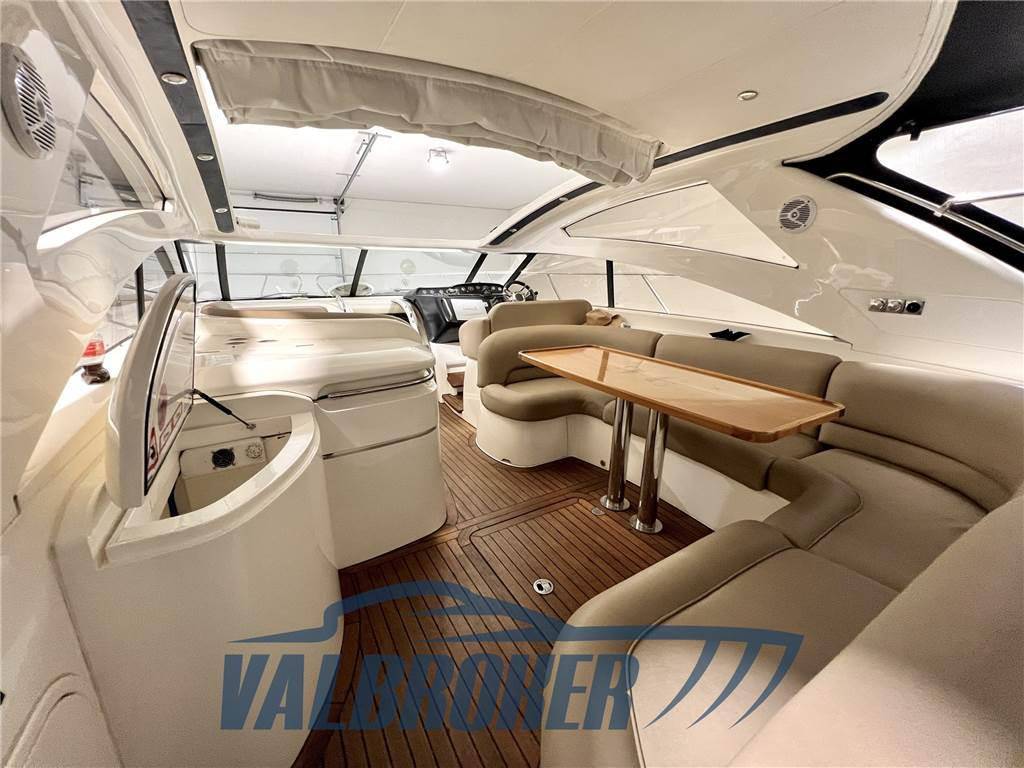 Princess yachts V 48
