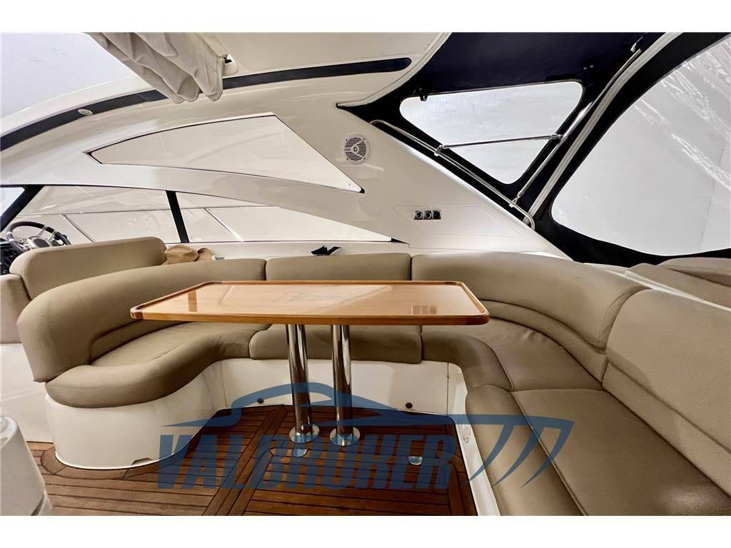 Princess yachts V 48
