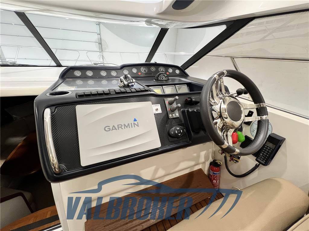 Princess yachts V 48
