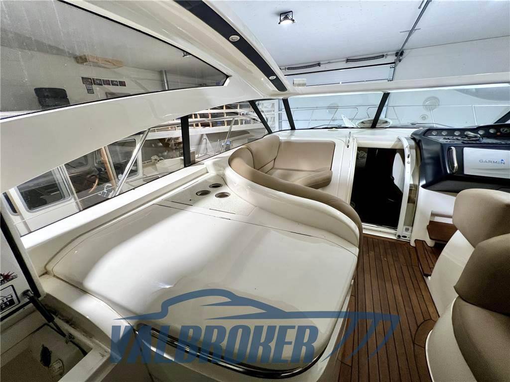 Princess yachts V 48