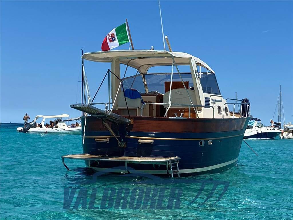 Apreamare Aprea 10 semi cabin
