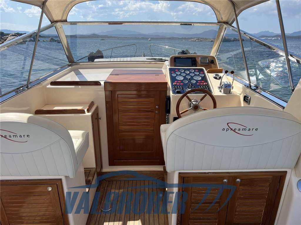 Apreamare Aprea 10 semi cabin