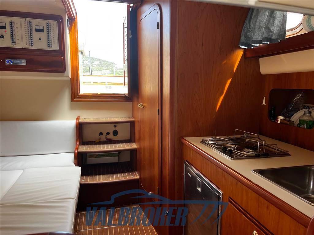 Apreamare Aprea 10 semi cabin