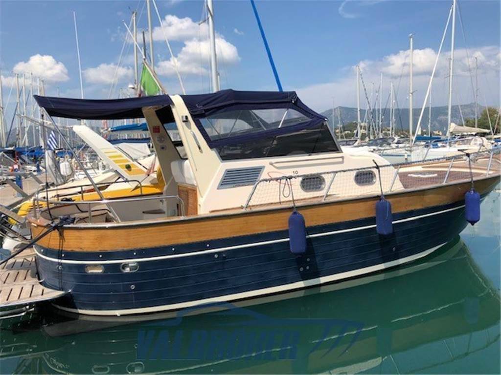 Apreamare Aprea 10 semi cabin