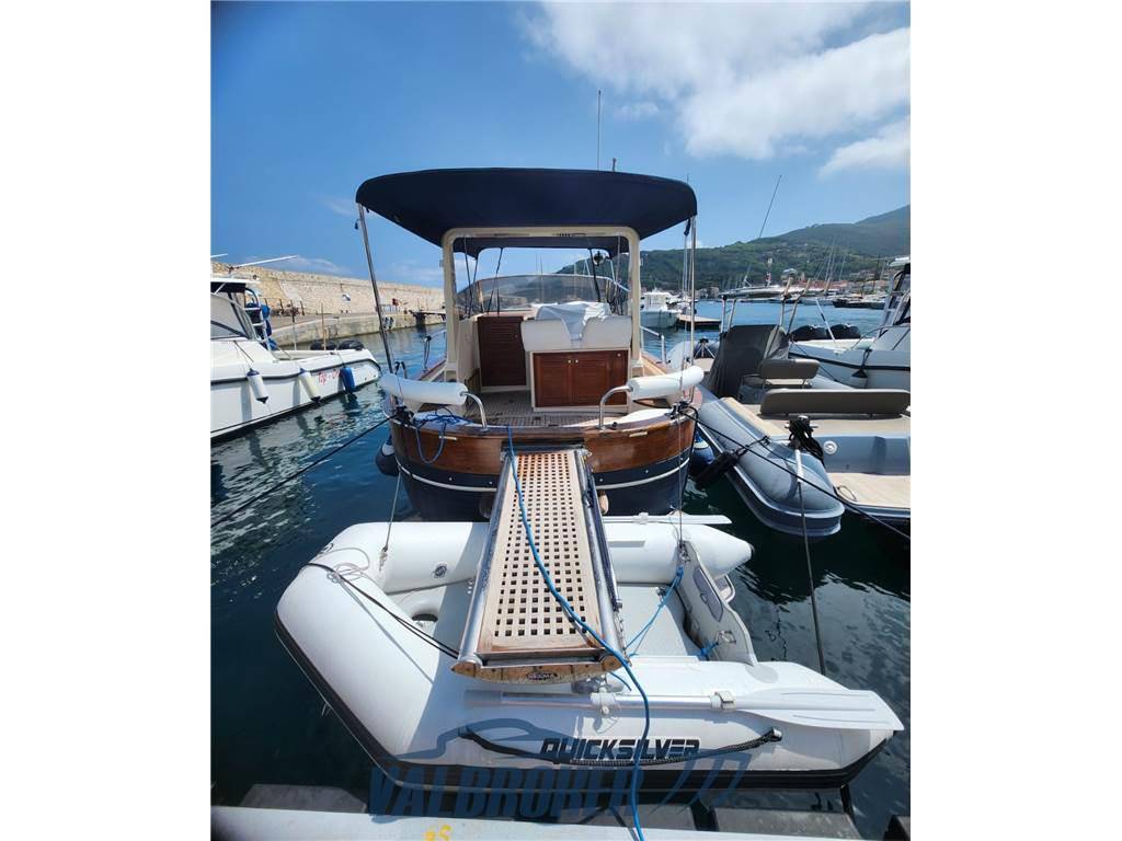 Apreamare Aprea 10 semi cabin