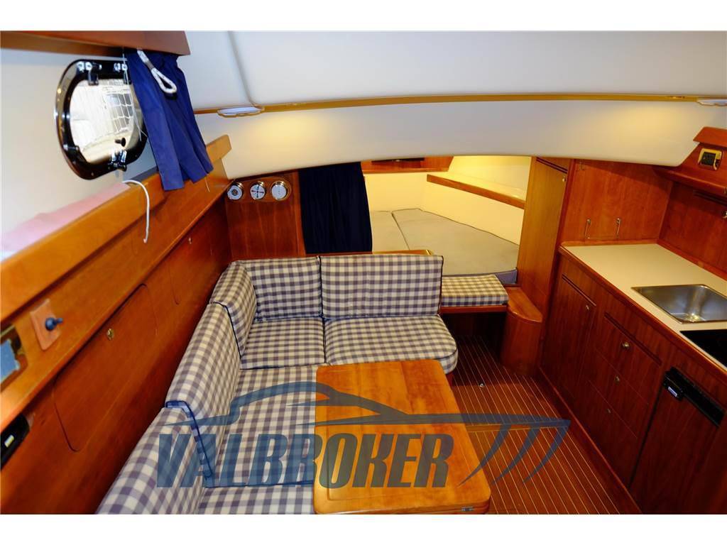 Apreamare Aprea 10 semi cabin