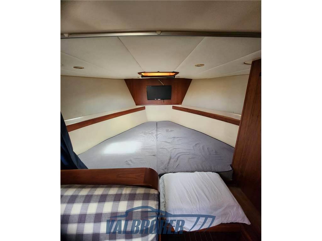 Apreamare Aprea 10 semi cabin