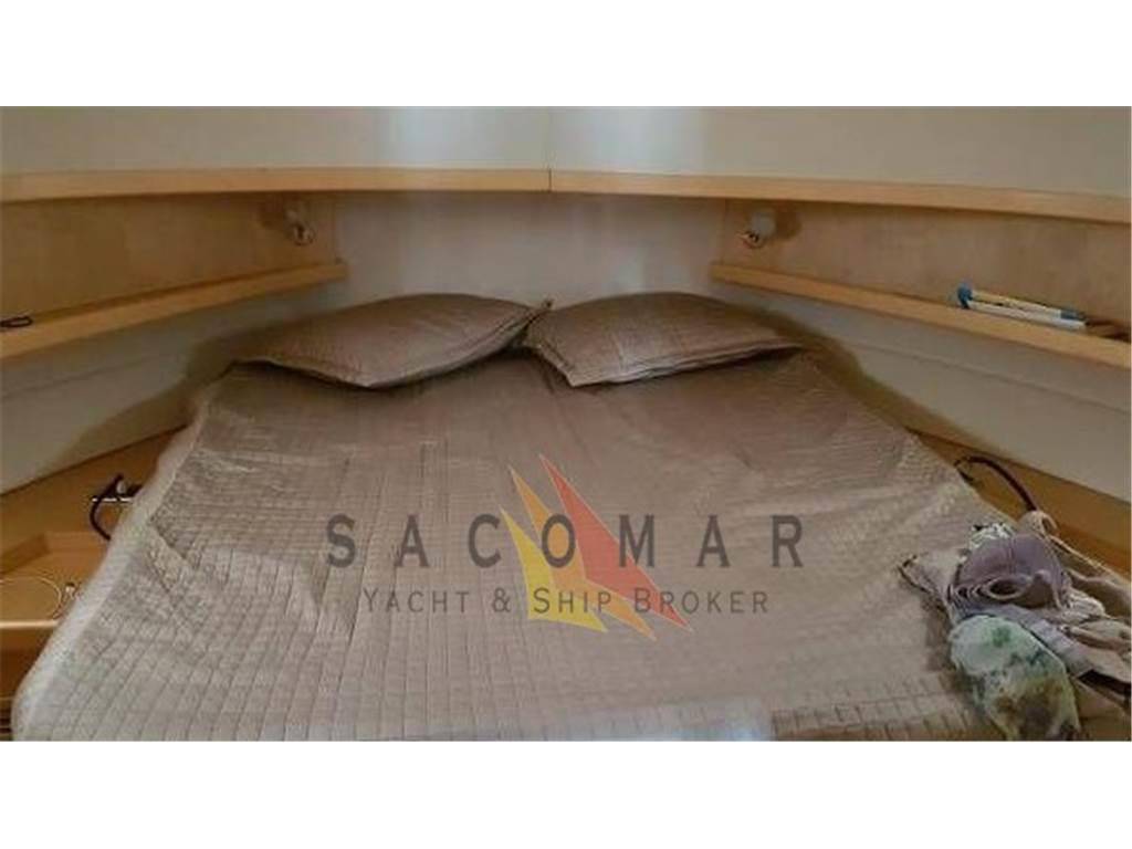 Di donna Serapo 42 cabin ht