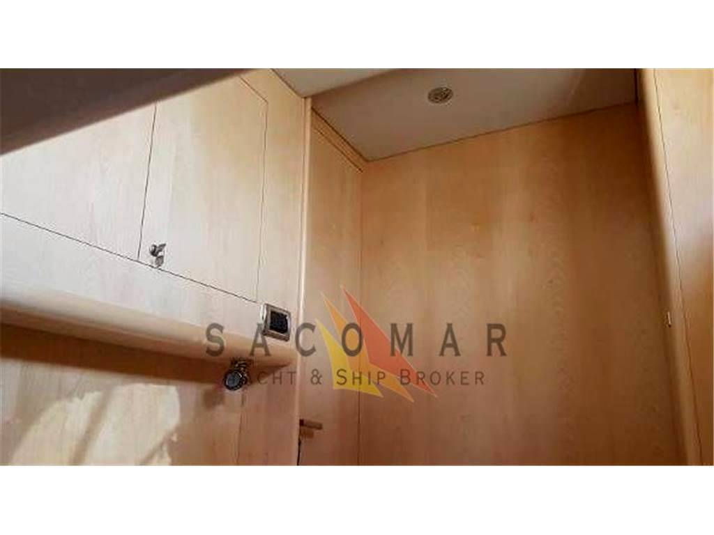 Di donna Serapo 42 cabin ht