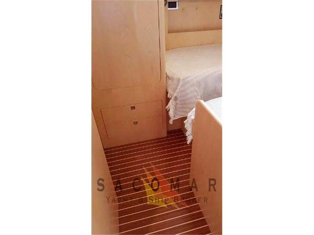 Di donna Serapo 42 cabin ht