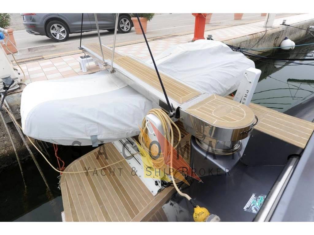 Posillipo-rizzardi Technema 60'