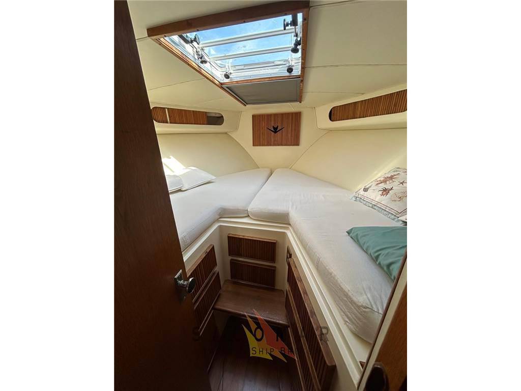 Bertram yacht 33' sf