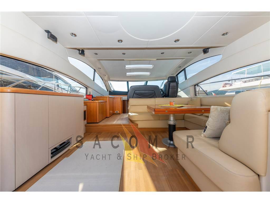 Sunseeker Predator 62