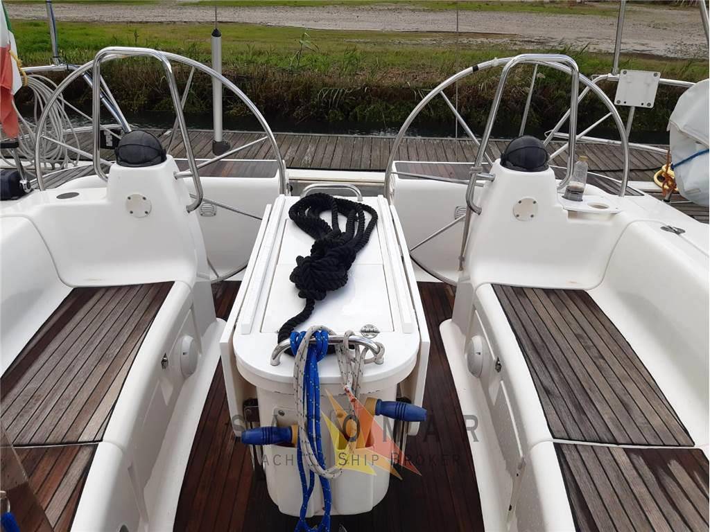 Bavaria 44