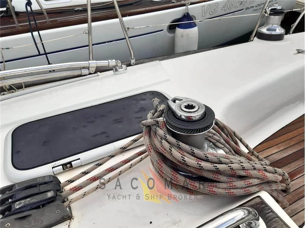 Bavaria 44