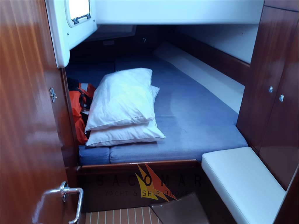 Bavaria 44