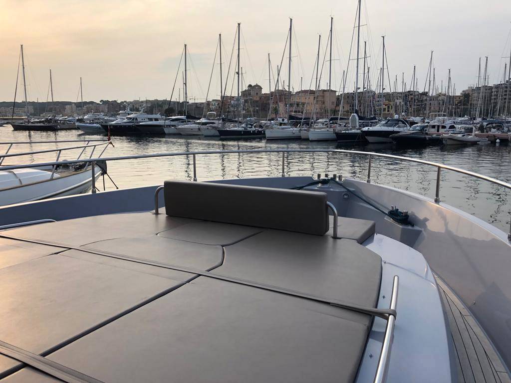 Sundeck 550