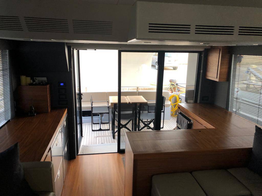 Sundeck 550