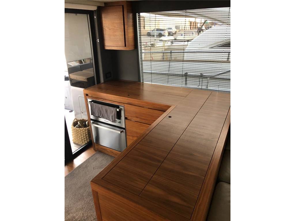 Sundeck 550