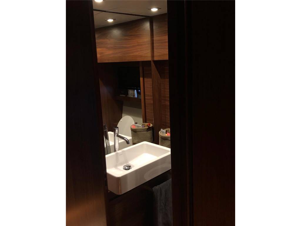 Sundeck 550