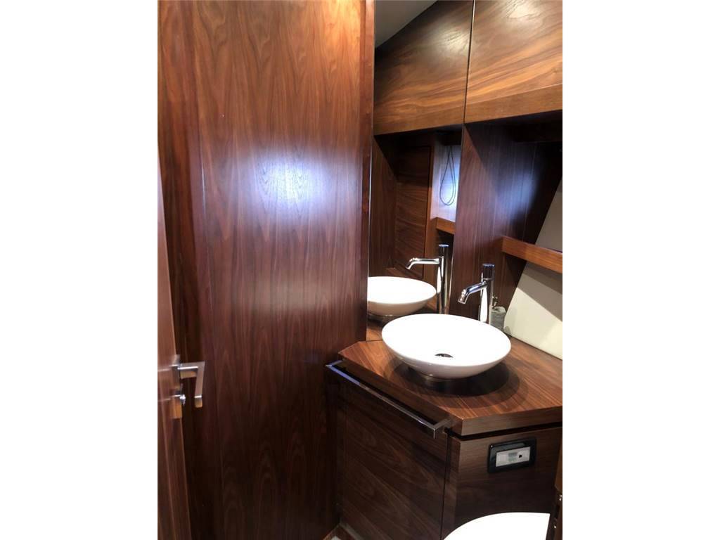 Sundeck 550