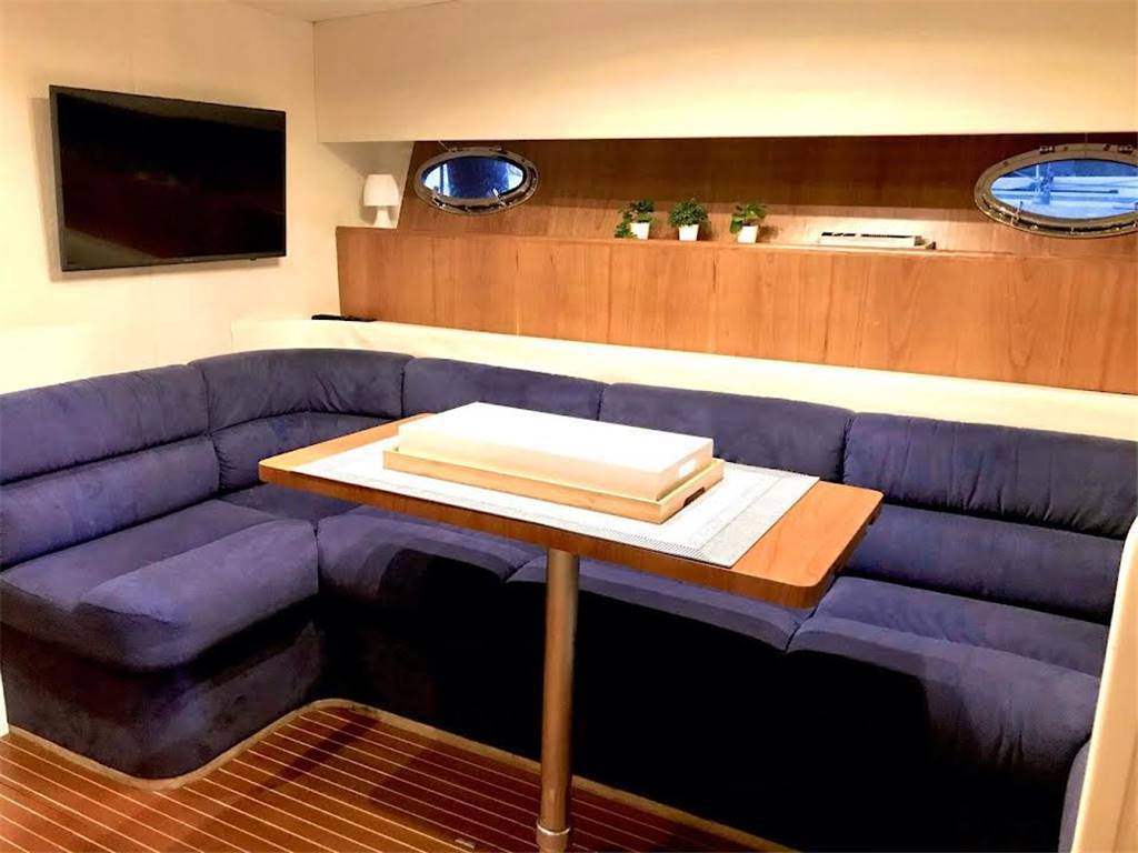 Rizzardi yachts R40