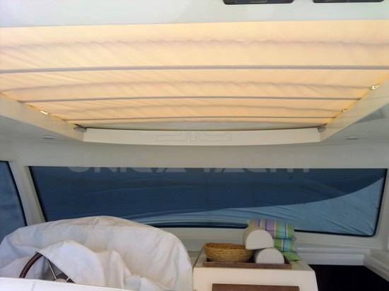 Mochi craft Dolphin 44