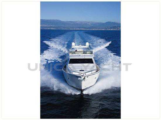 Ferretti 731 fly