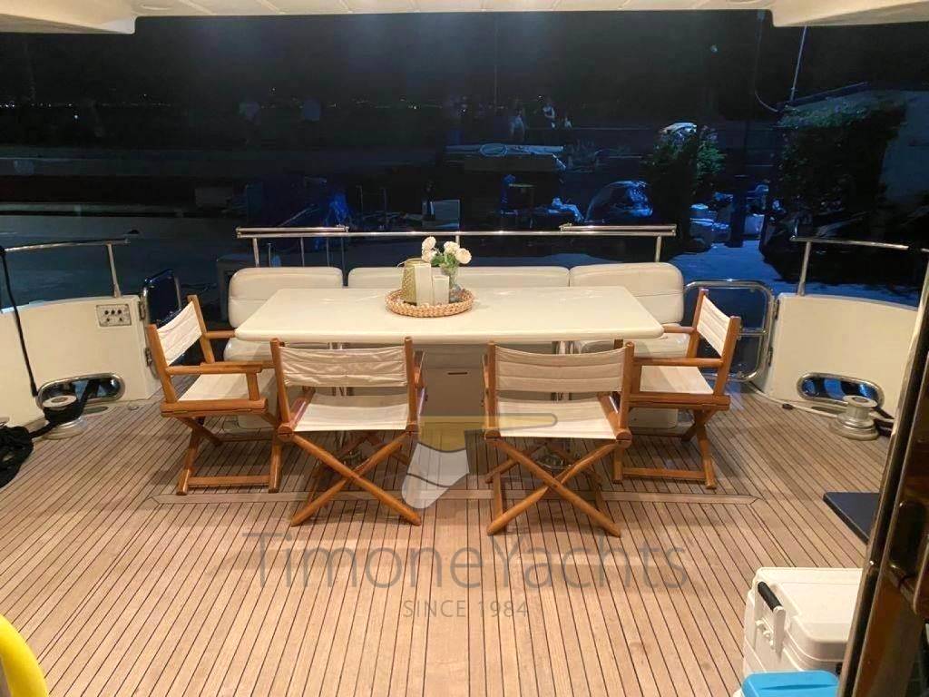 Azimut 70 sea jet 4 cabins + crew