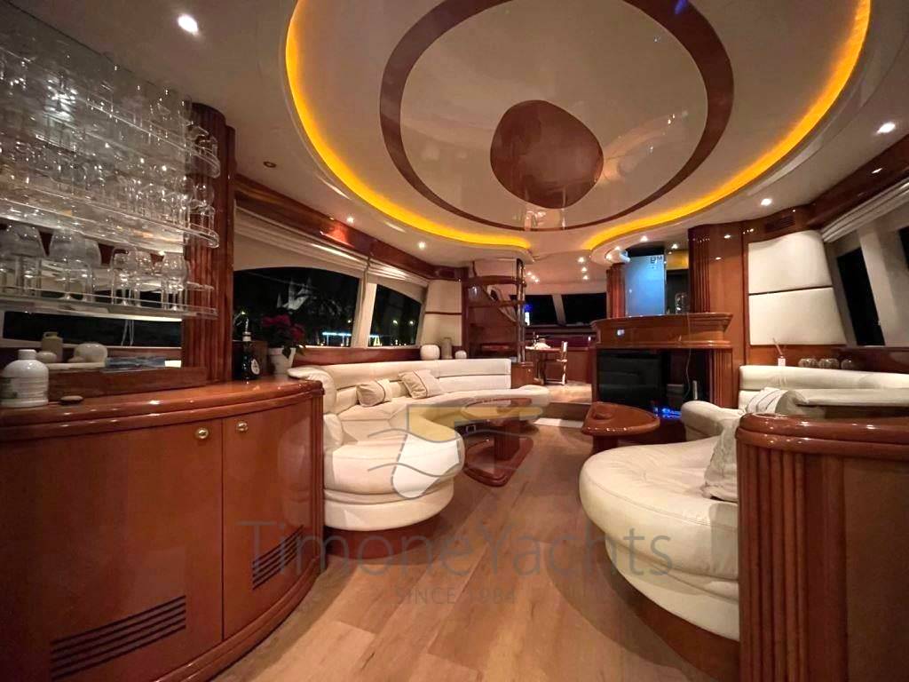 Azimut 70 sea jet 4 cabins + crew