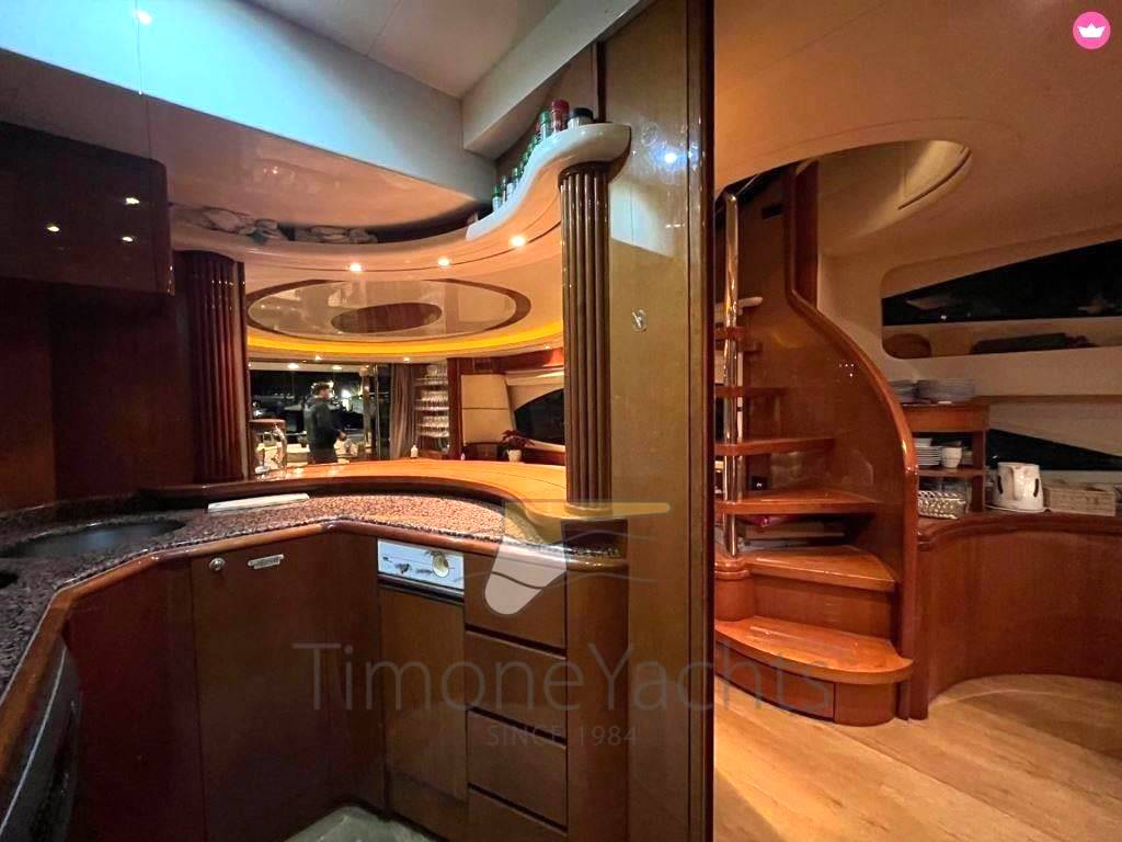 Azimut 70 sea jet 4 cabins + crew