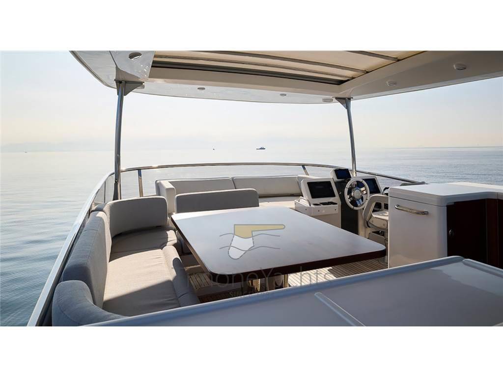 Azimut Magellano 66