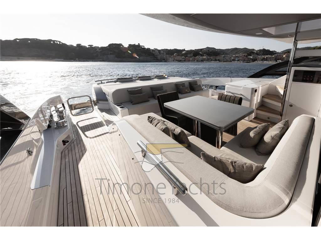 Azimut S8