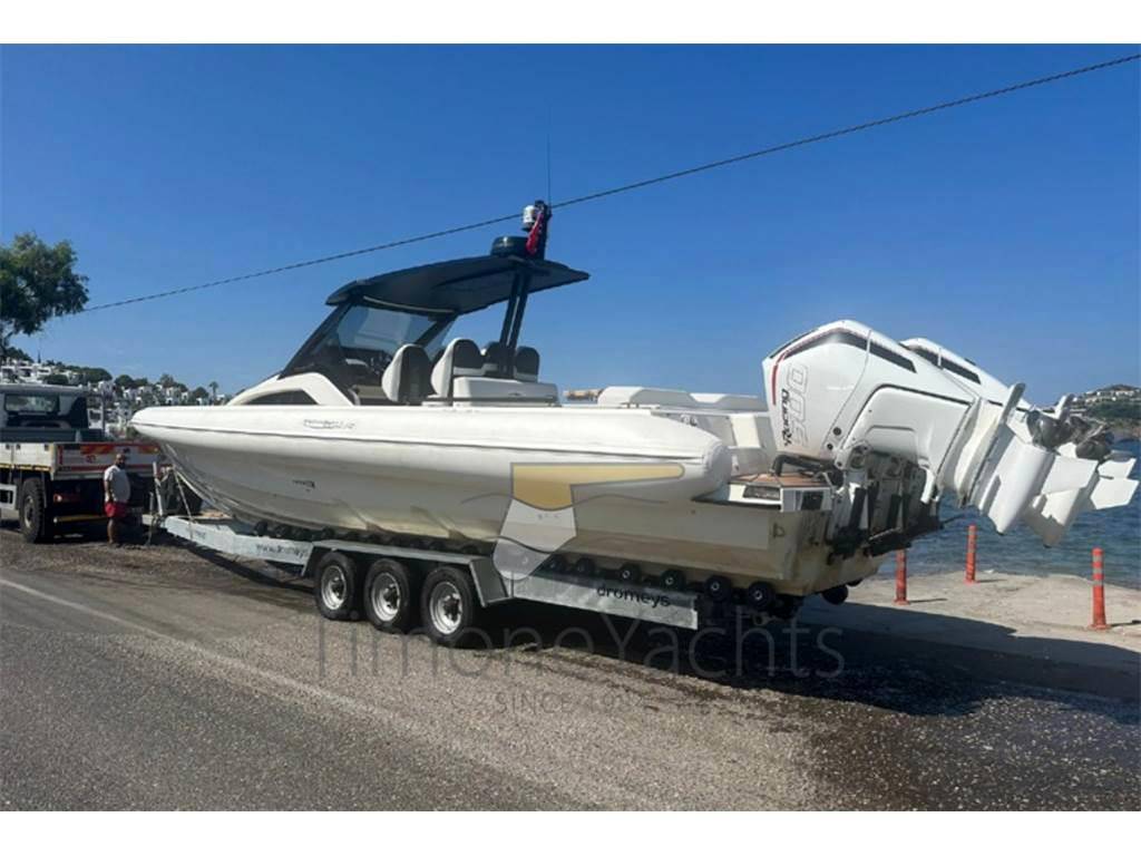 Technohull Omega 47